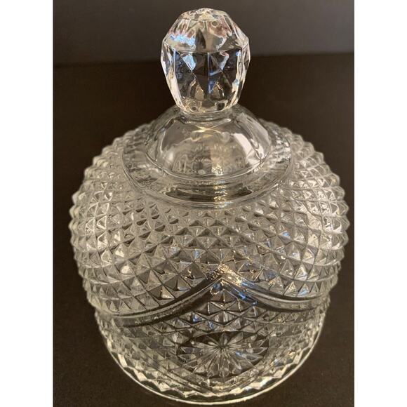 Vintage Heavy Pressed Glass Butter Cover Lid Dome 3 3/4"d x 4 3/4"h - Picture 4 of 9